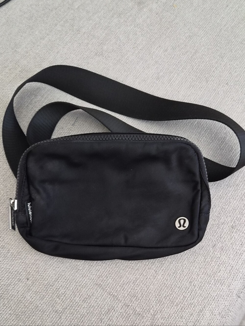lululemon athletica Black Crossbody Belt Bag